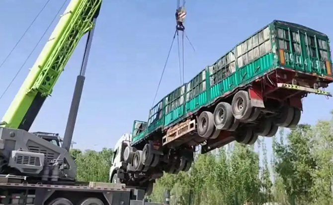 安塞区道路脱困救援案例